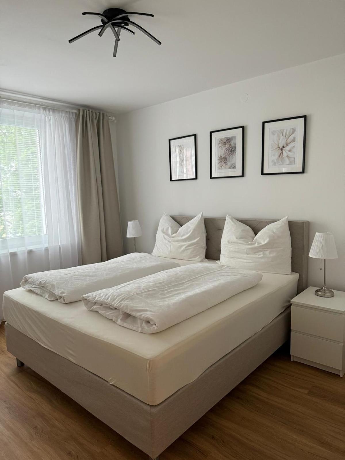 Sunny&elegant apartament in central location Graz Esterno foto